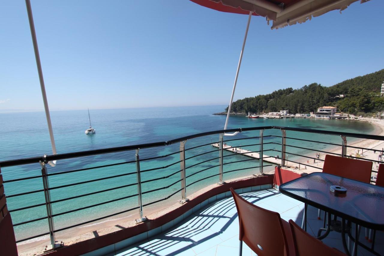 Hotel Veizi Himare Exterior photo